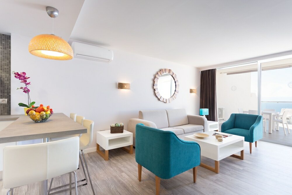 Luxury Apartment, 1 Bedroom, Sea View