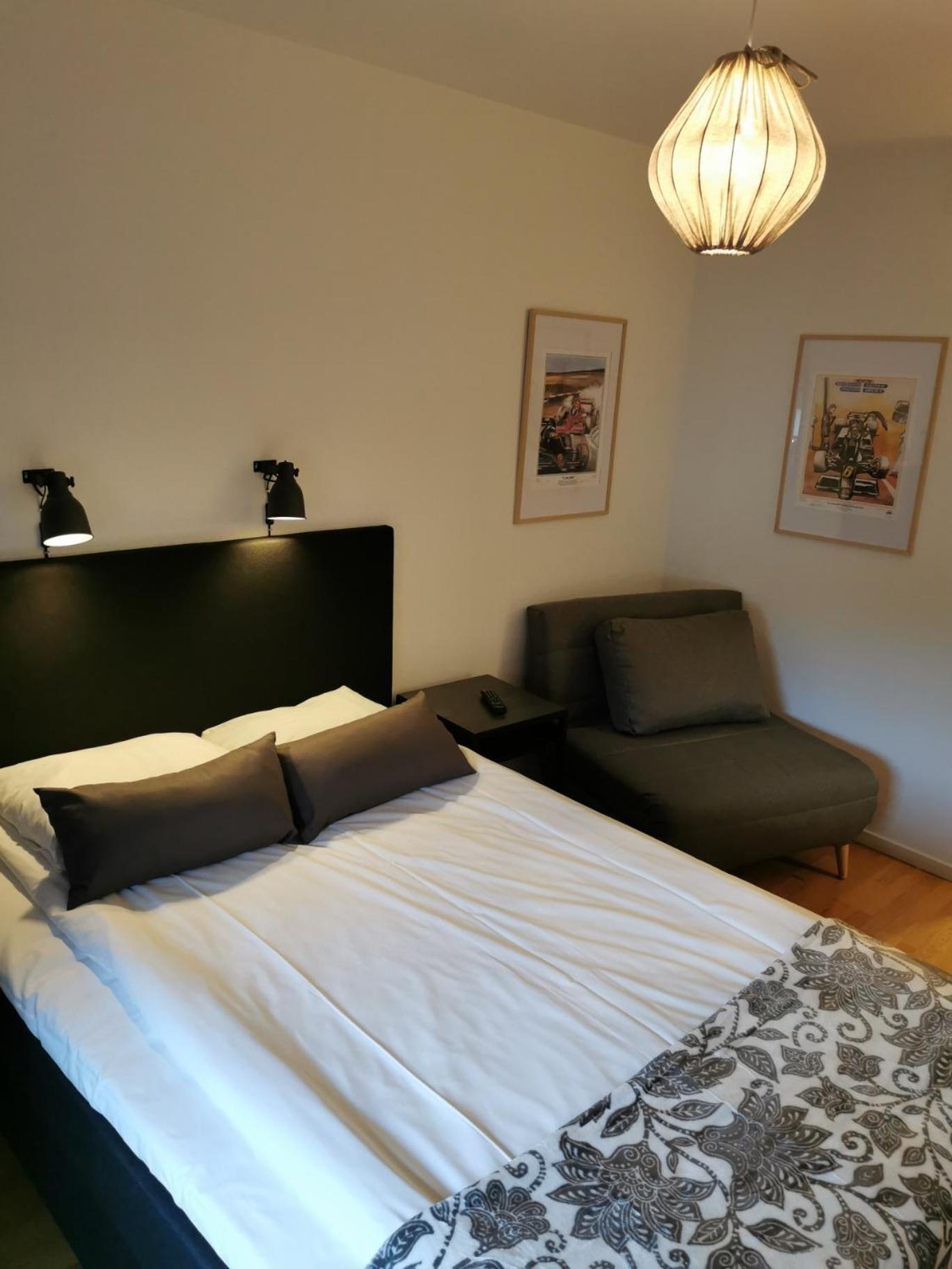 Business Single Room
