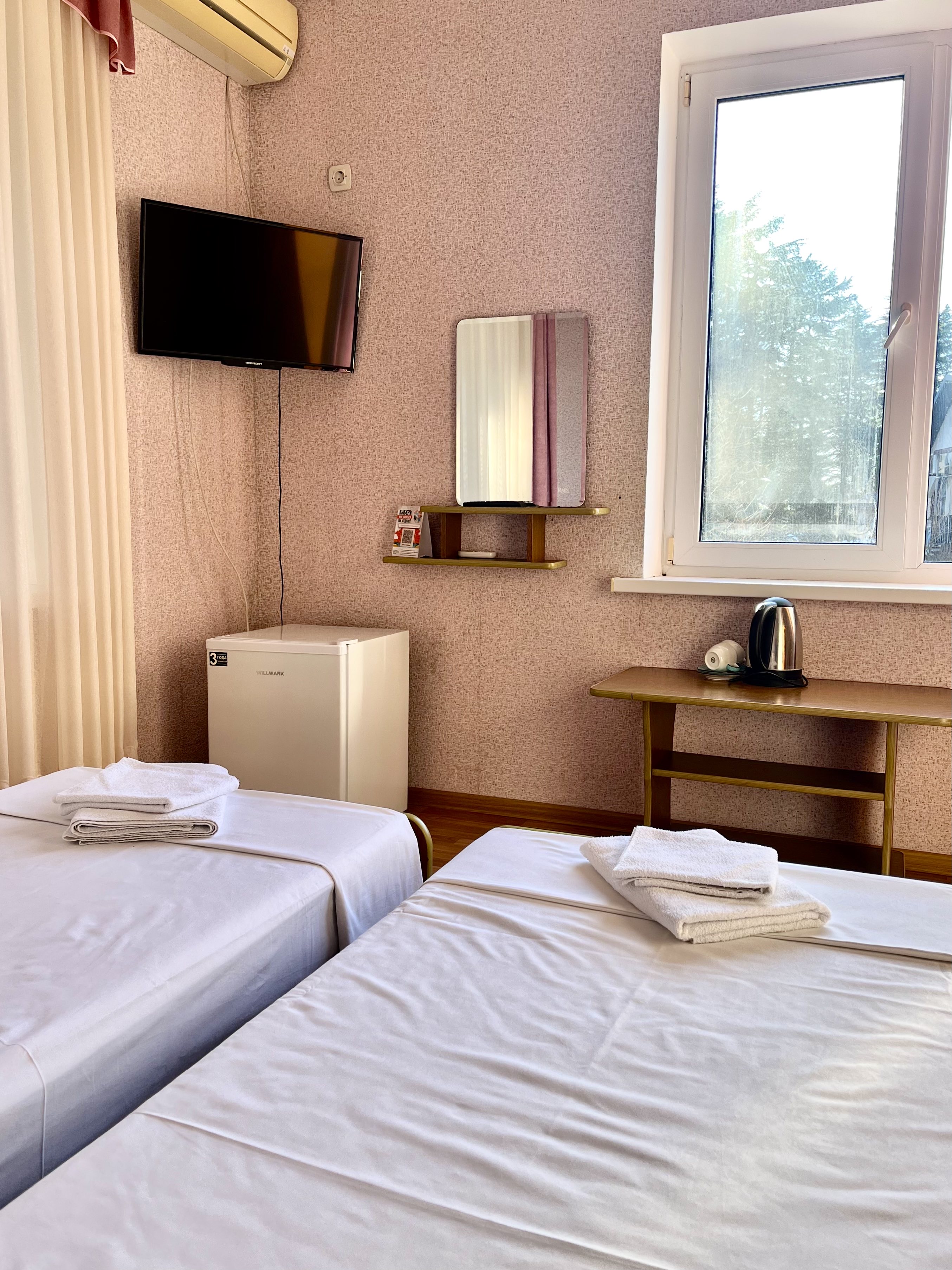 Двухместный номер Делюкс с 2 двуспальными кроватями