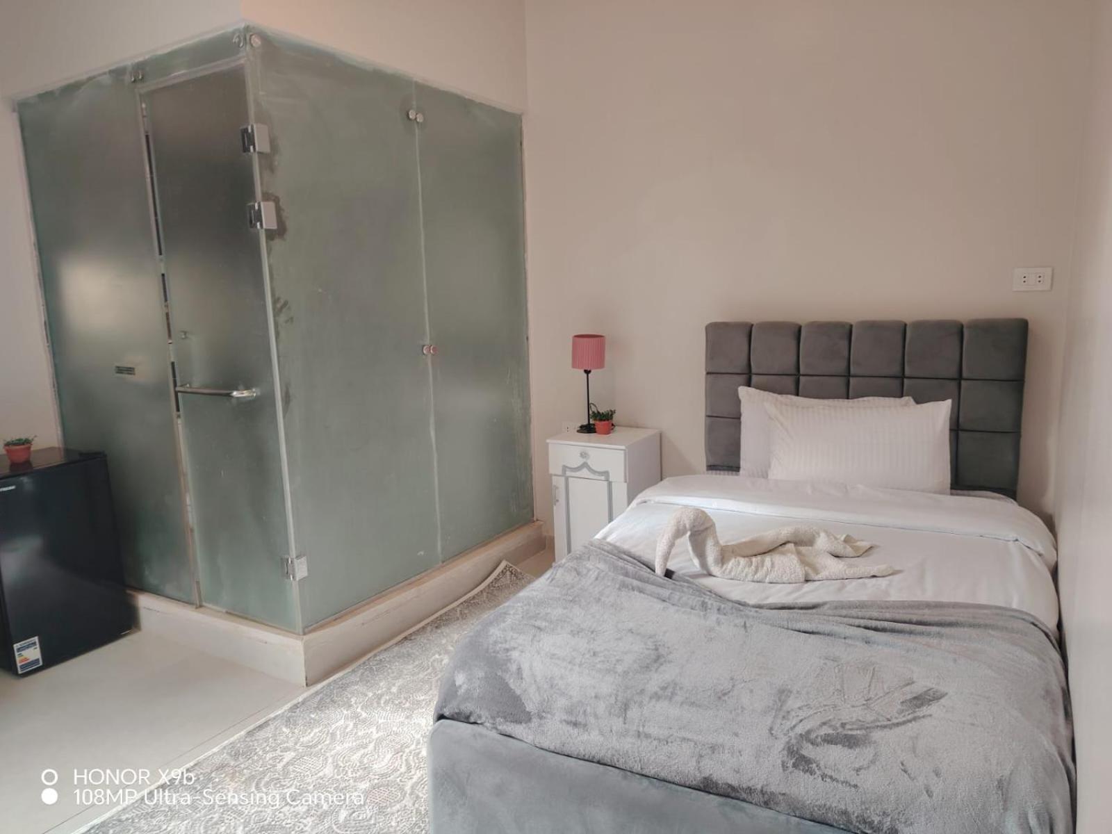 Single Room with Bathroom