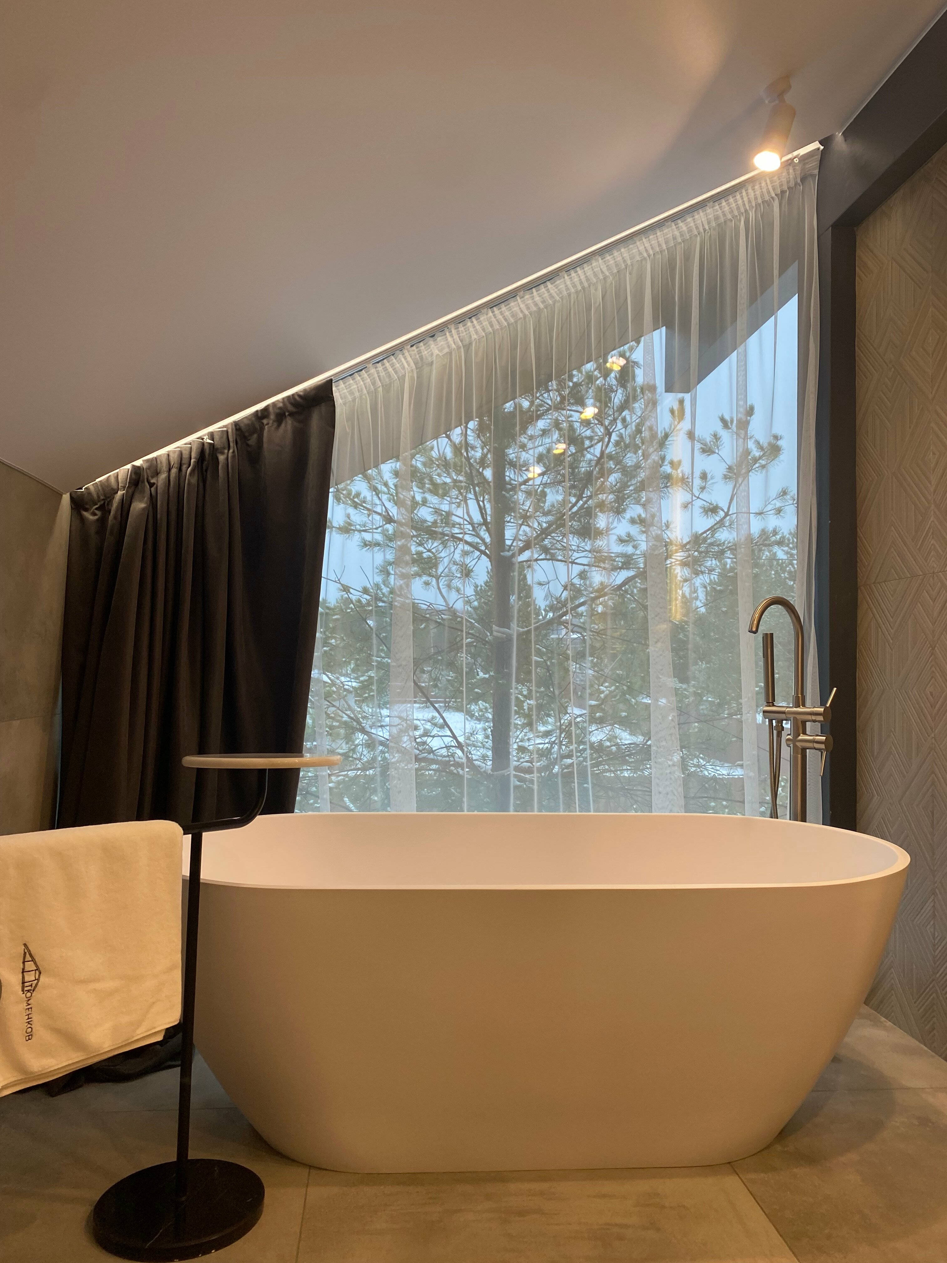 Коттедж с собственным бассейном