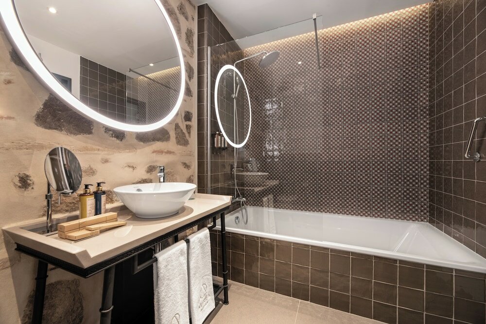 Premium Single Room (Arte Original)