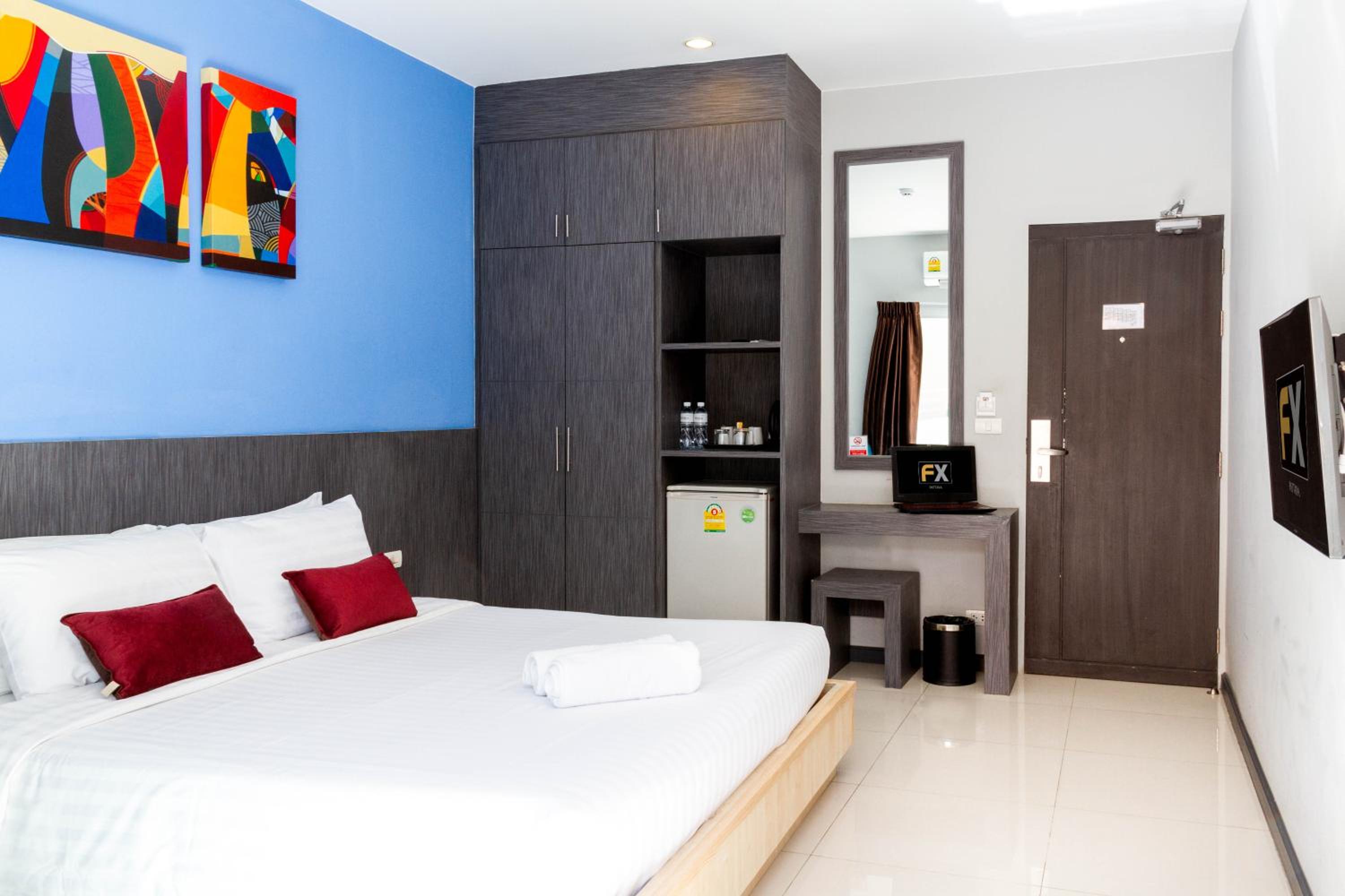 Deluxe Double or Twin Room