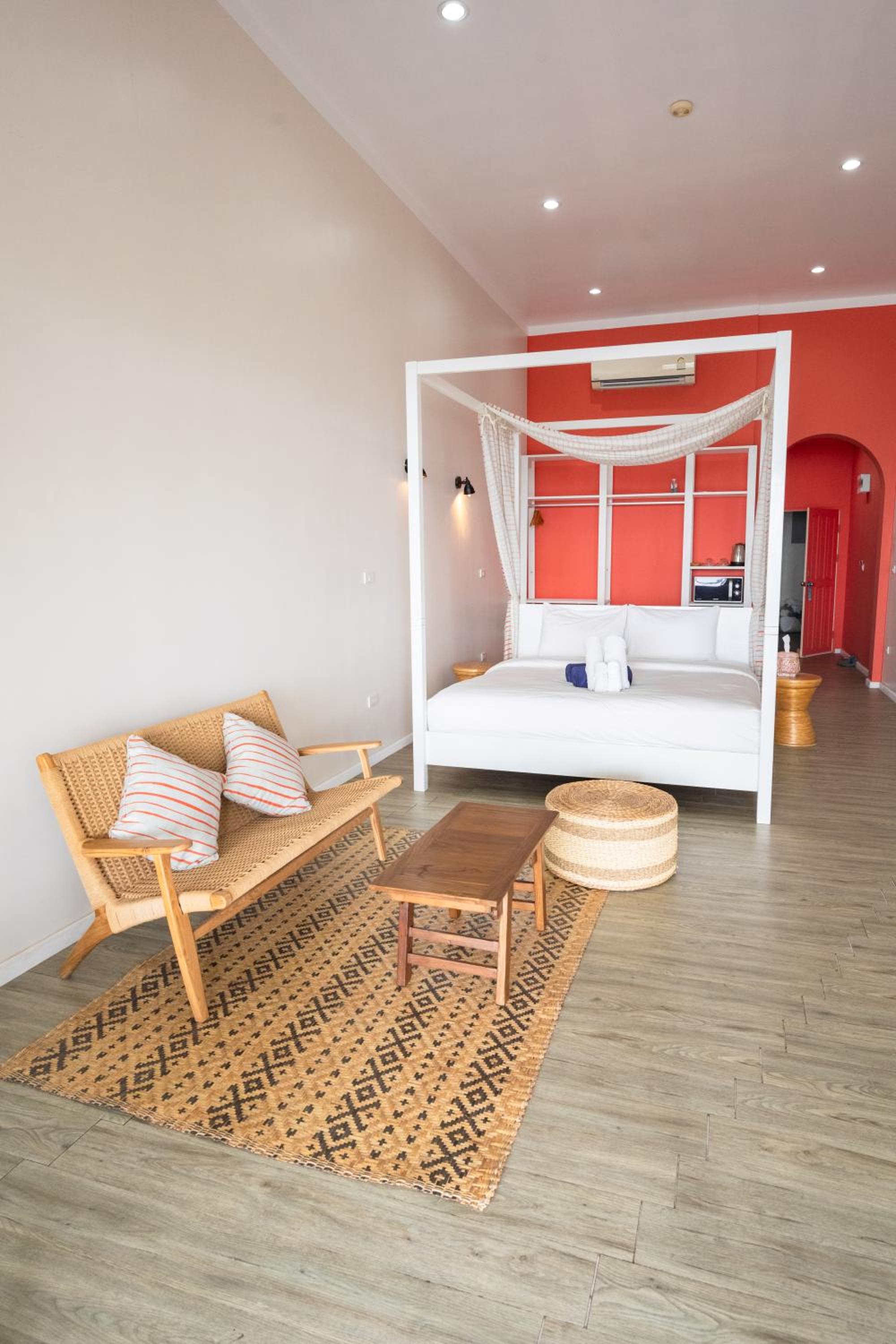 Ocean Front Deluxe Suite