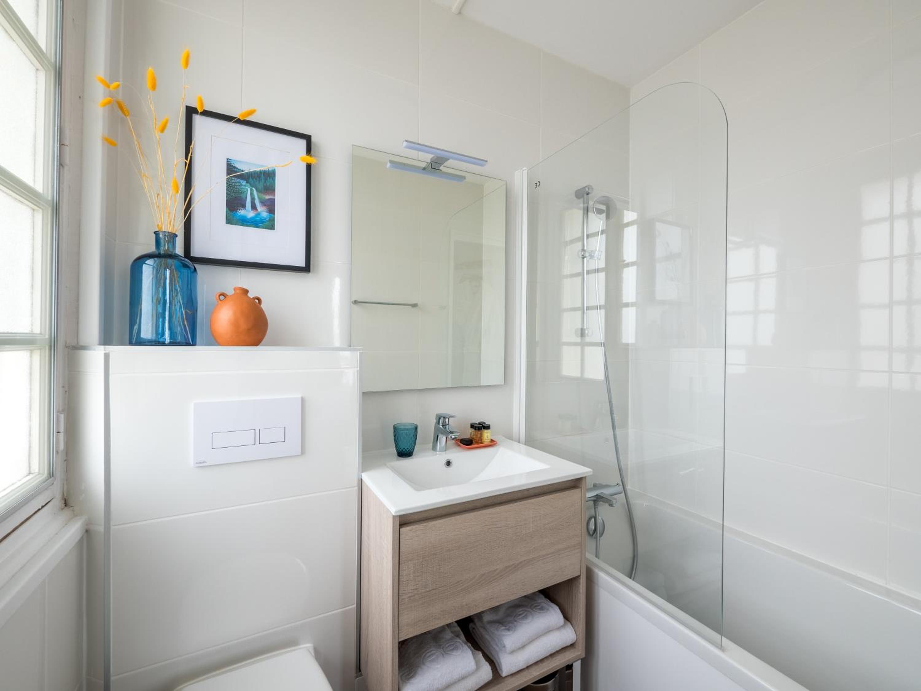 King Room with Sea View and Balcony