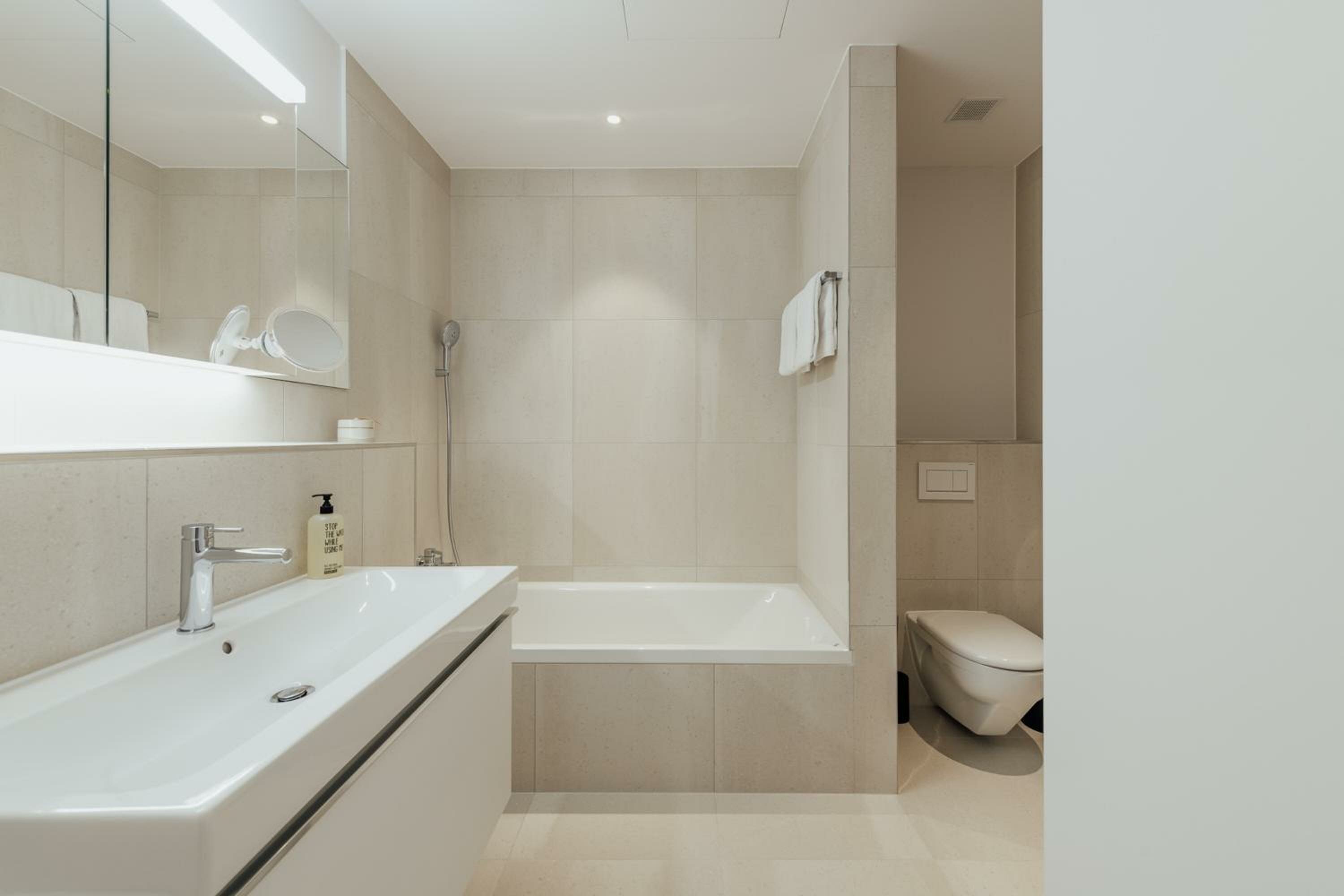 Large Two-Bedroom Apartment