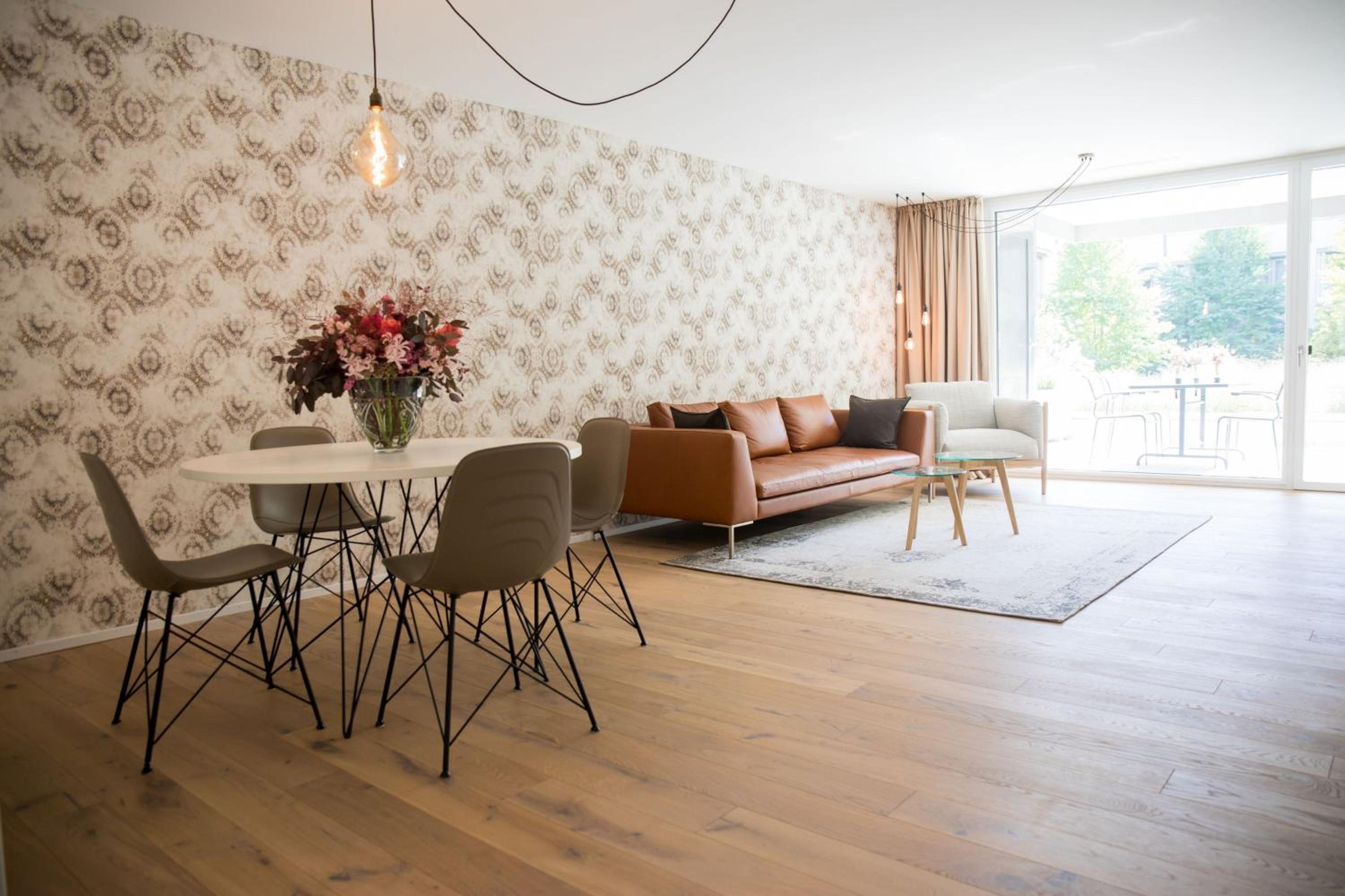 Large Two-Bedroom Apartment