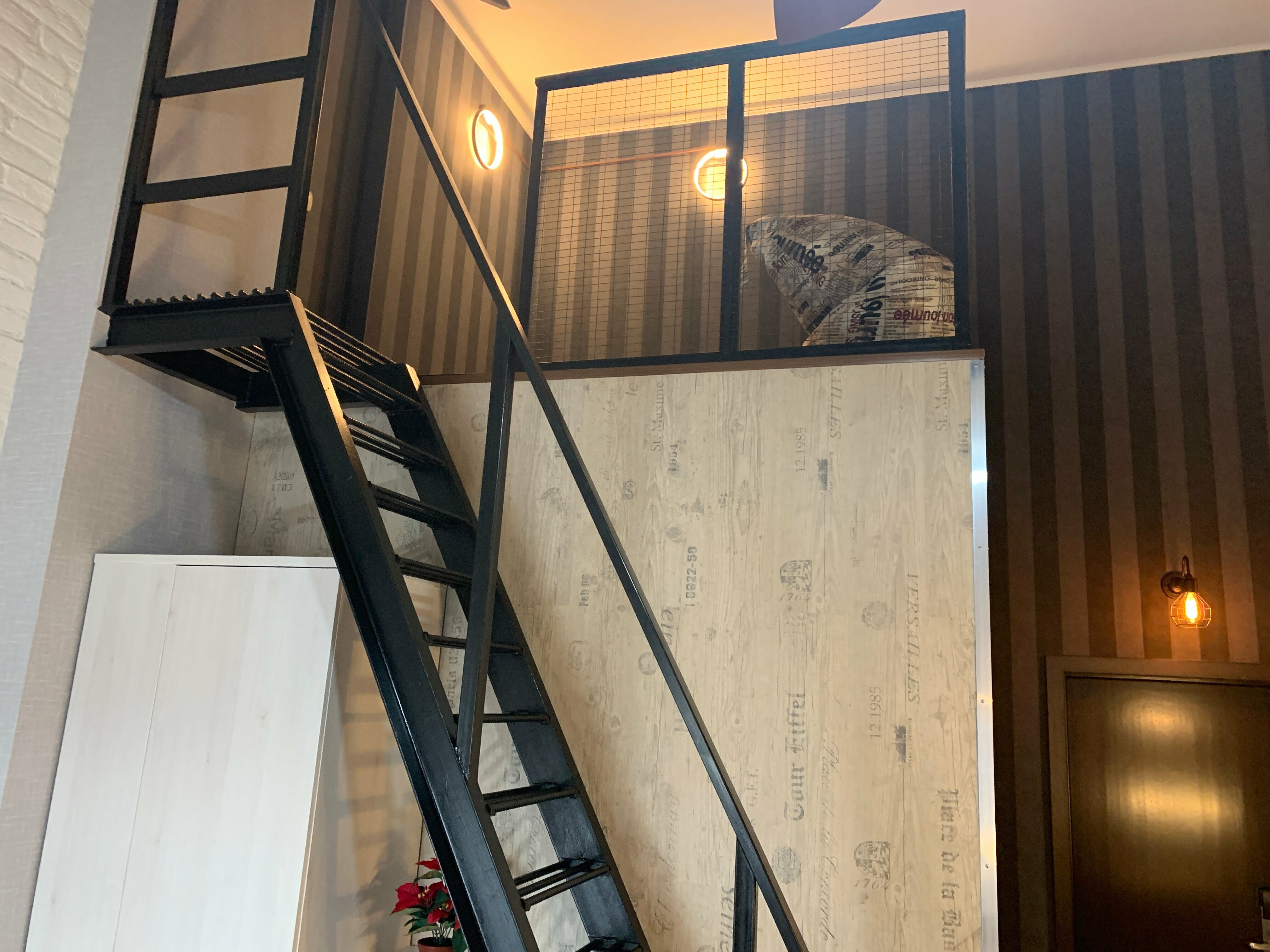 Duplex с отдельной зоной второго яруса