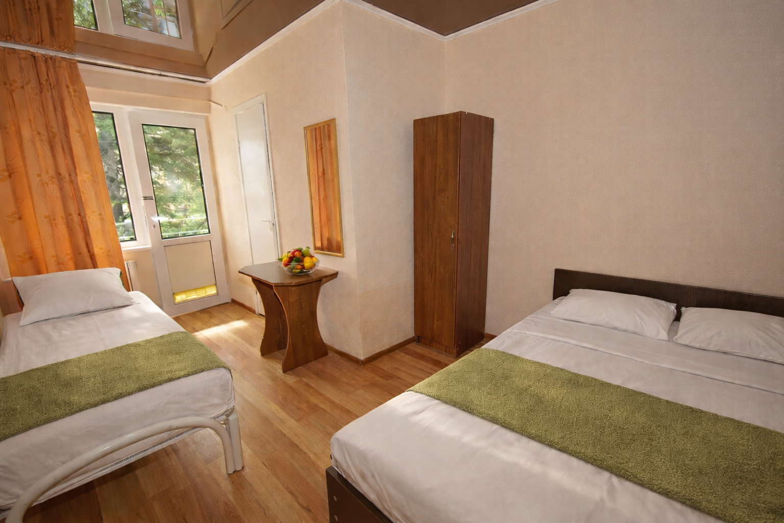 Стандартный трехместный номер