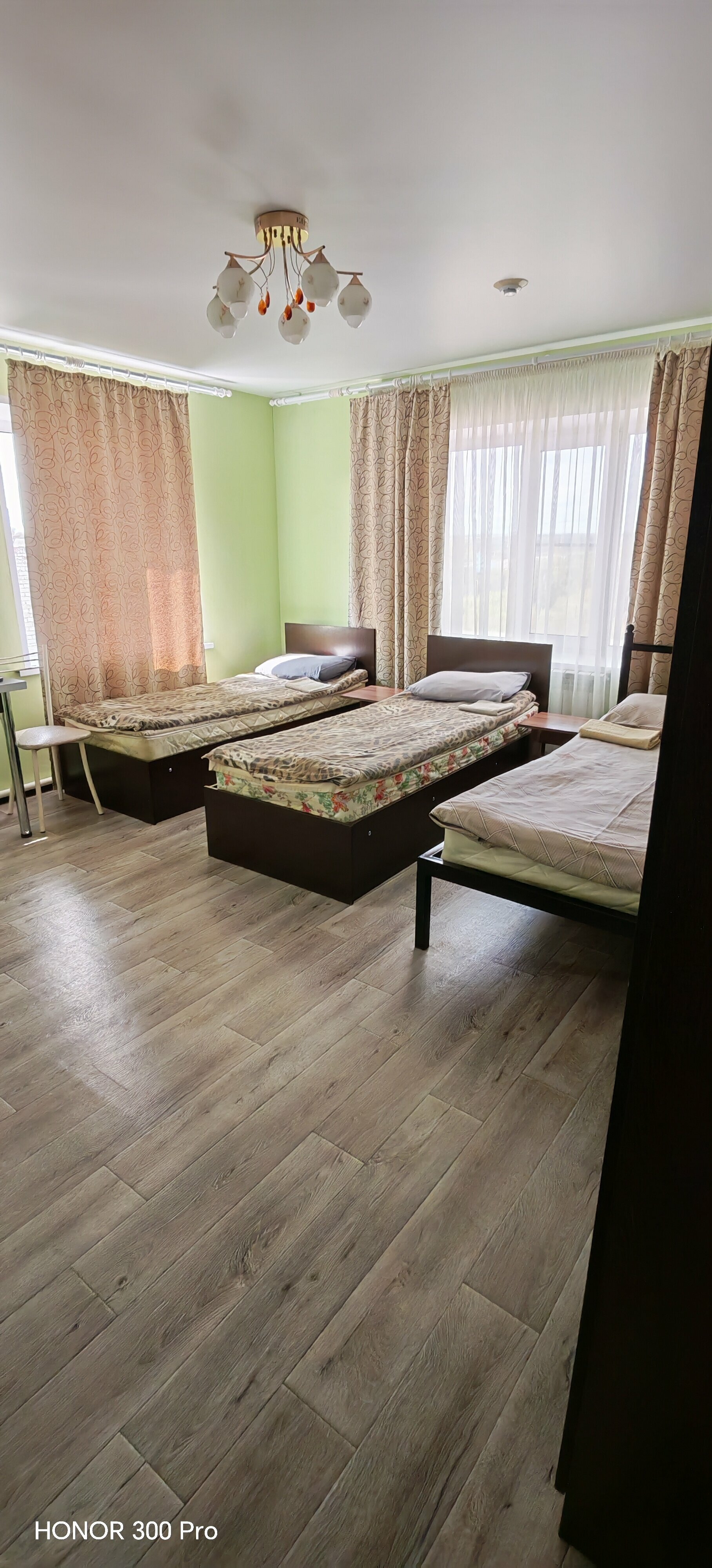 Стандартный трехместный номер