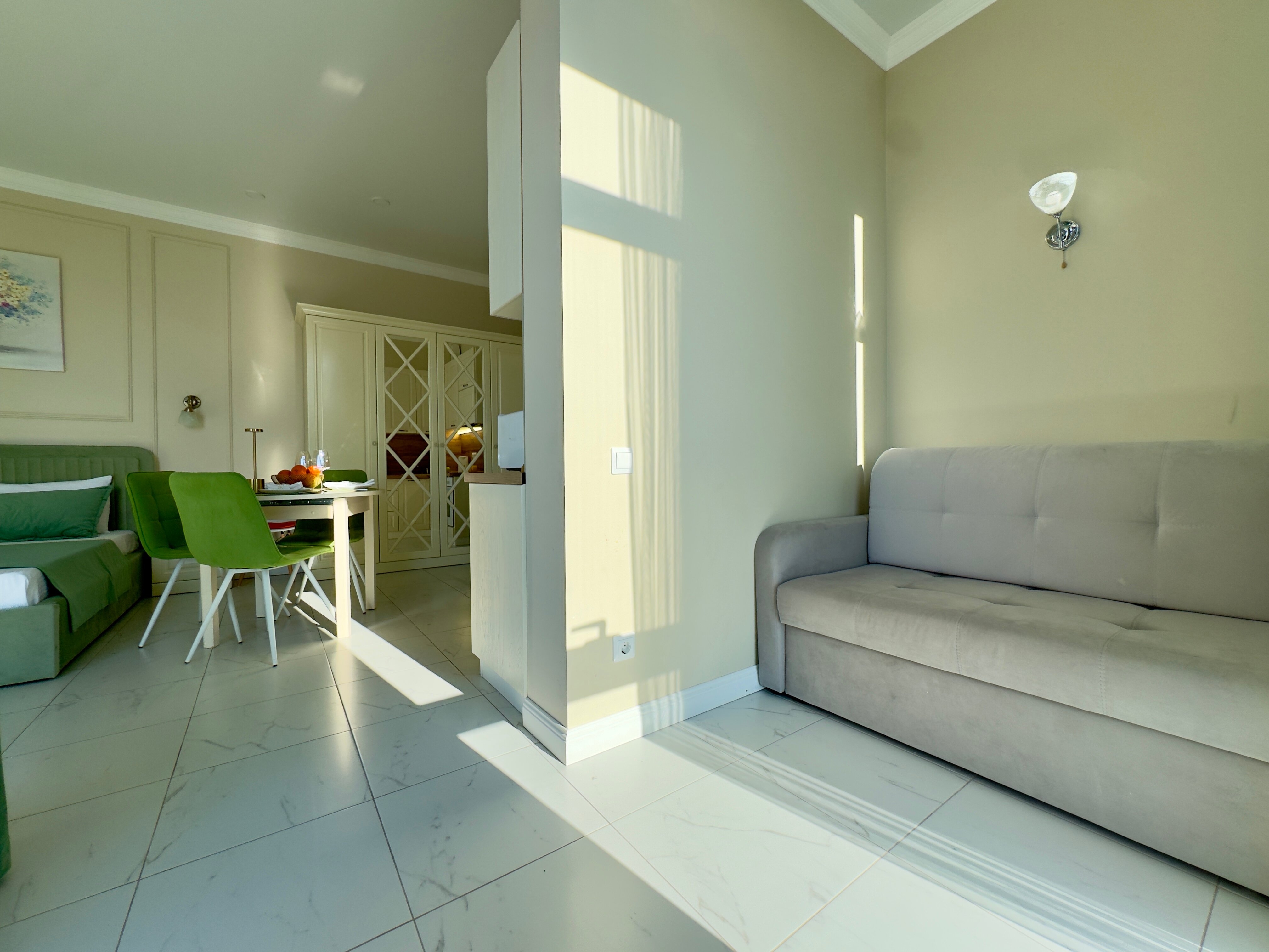 Люкс с видом на море и балконом