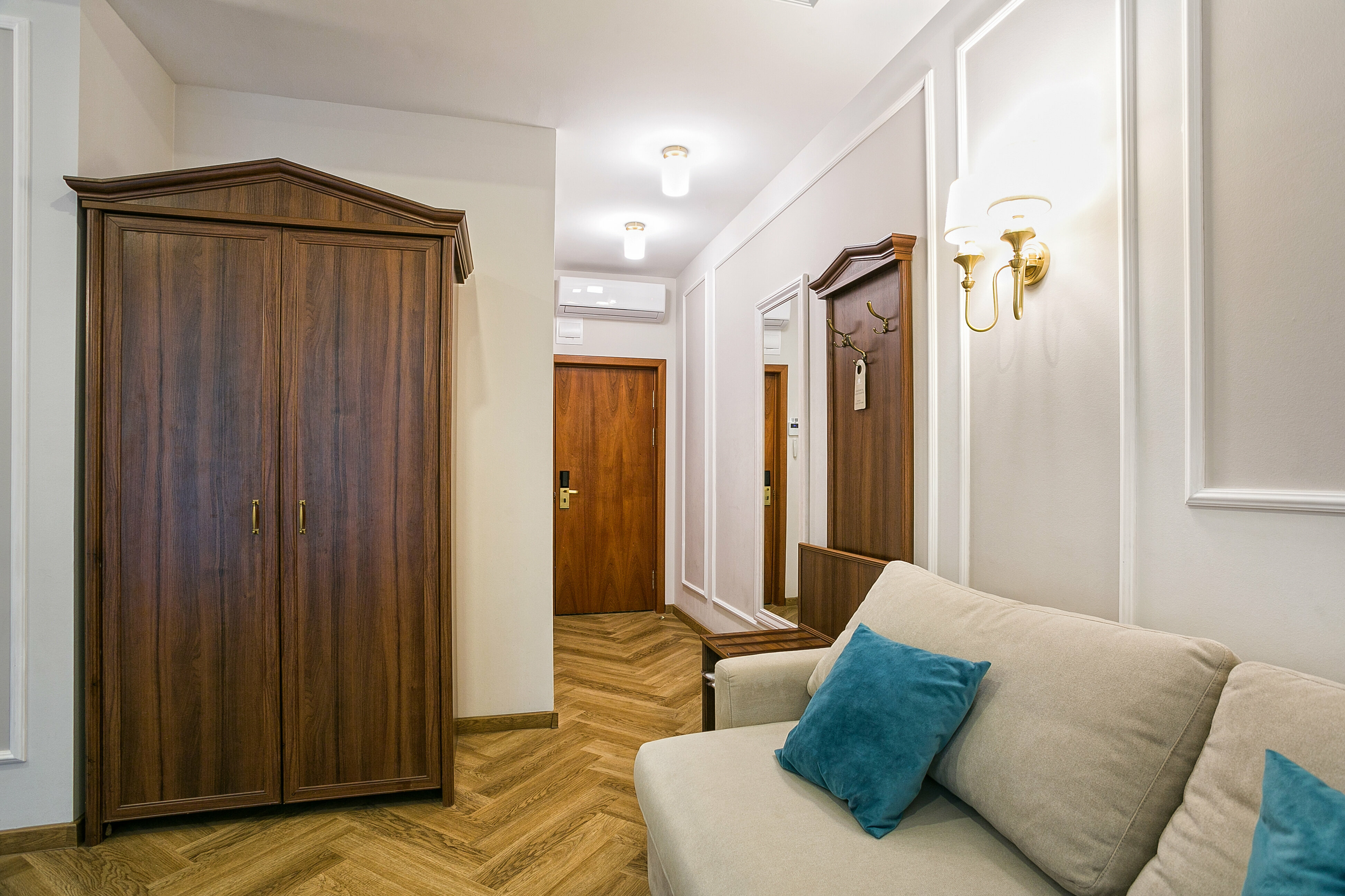 ЛЮКС С ВИДОМ НА ПАРК