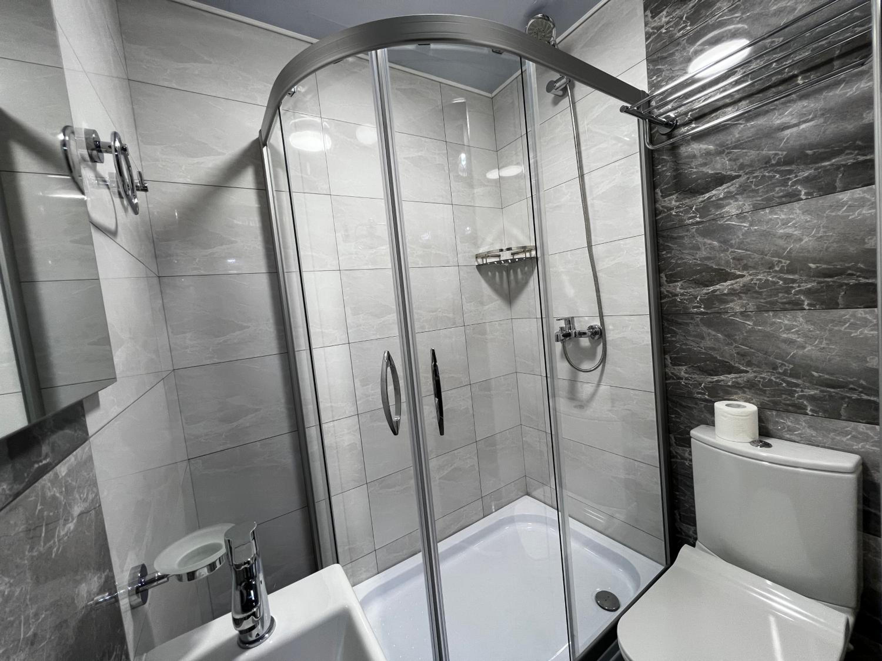 Twin Room With Shared Bathroom