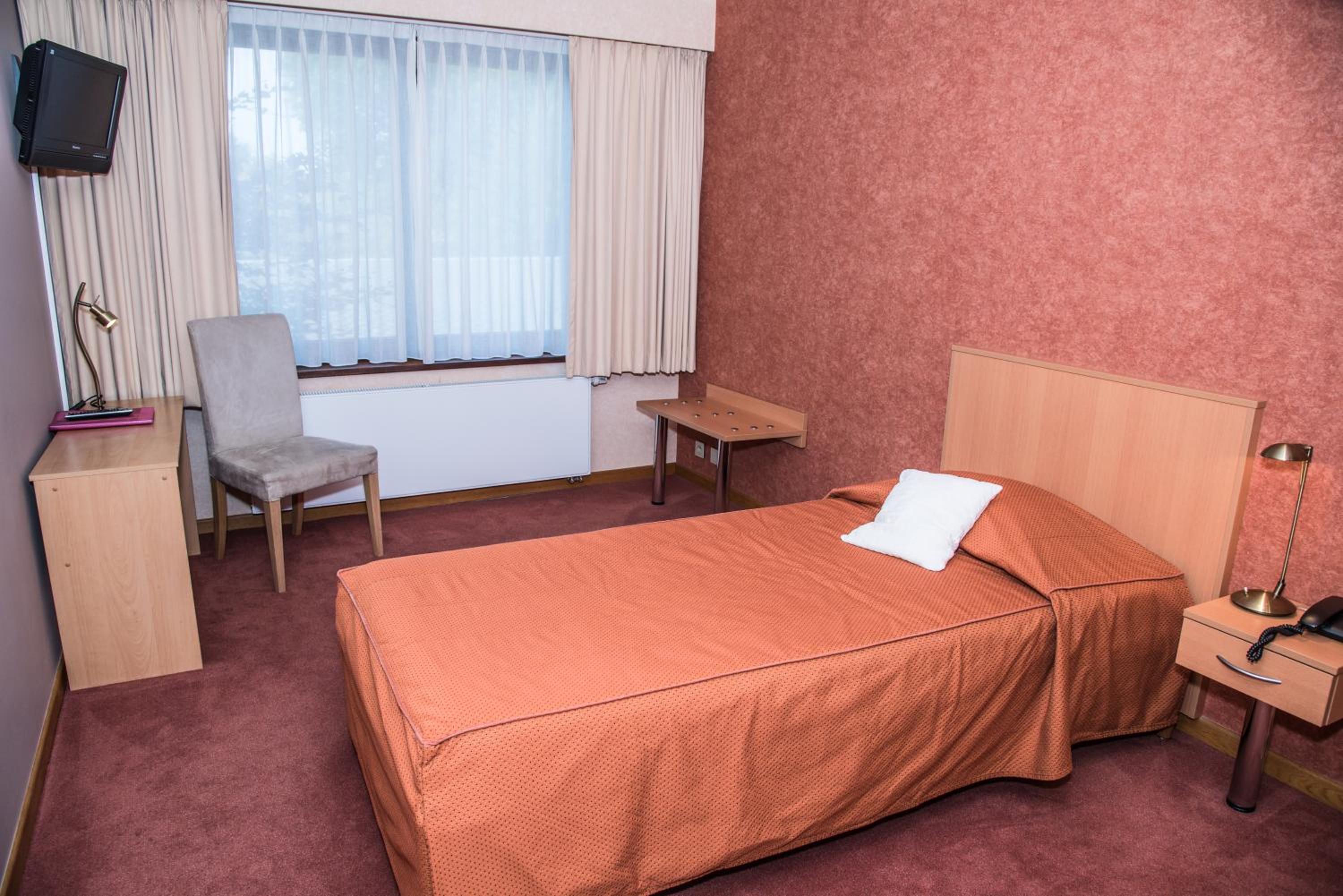 Single Room with Bathroom