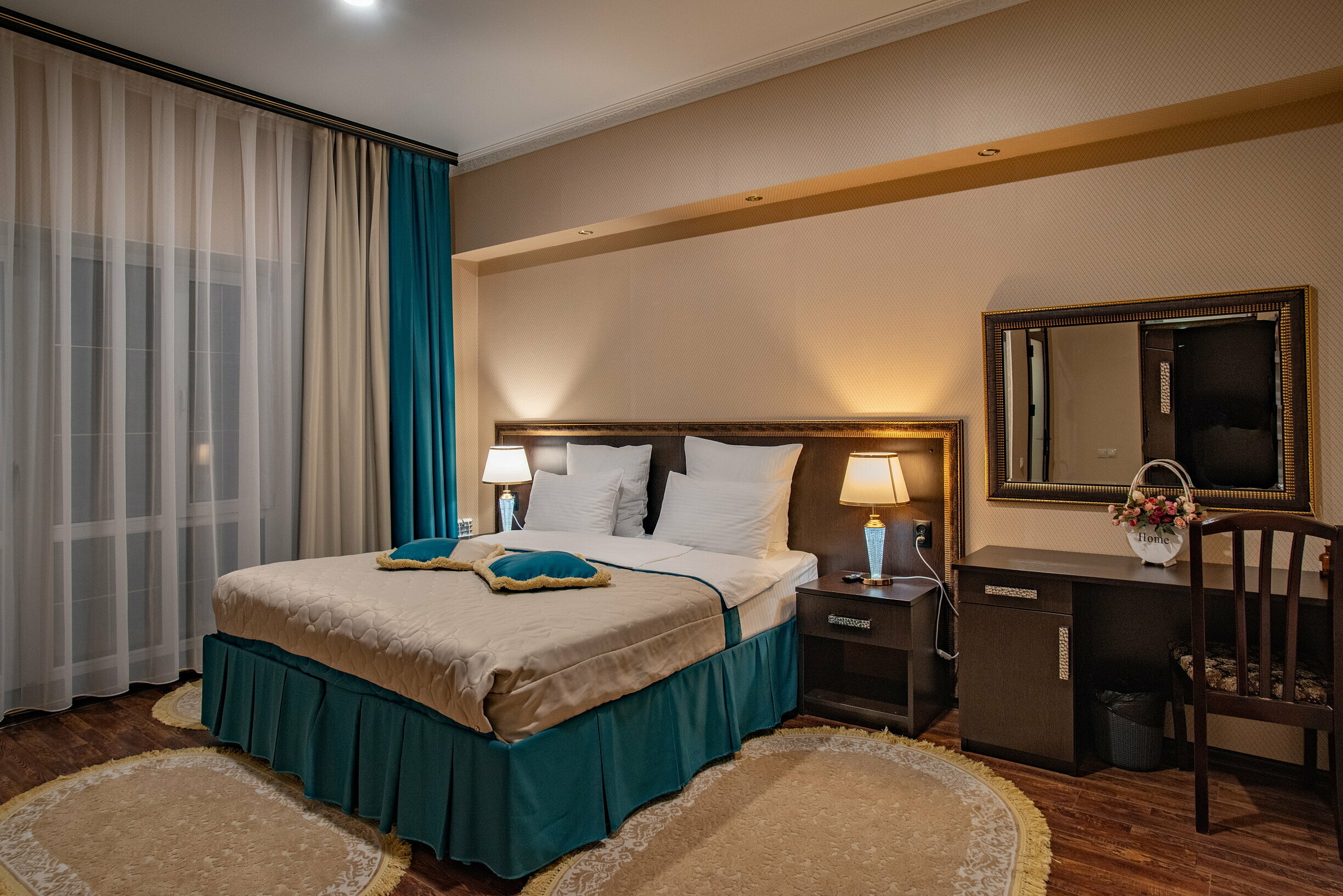 Люкс с балконом