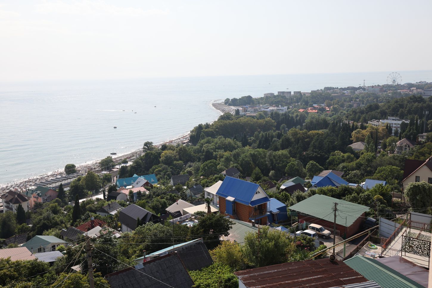 Трехместный номер с балконом и видом на море