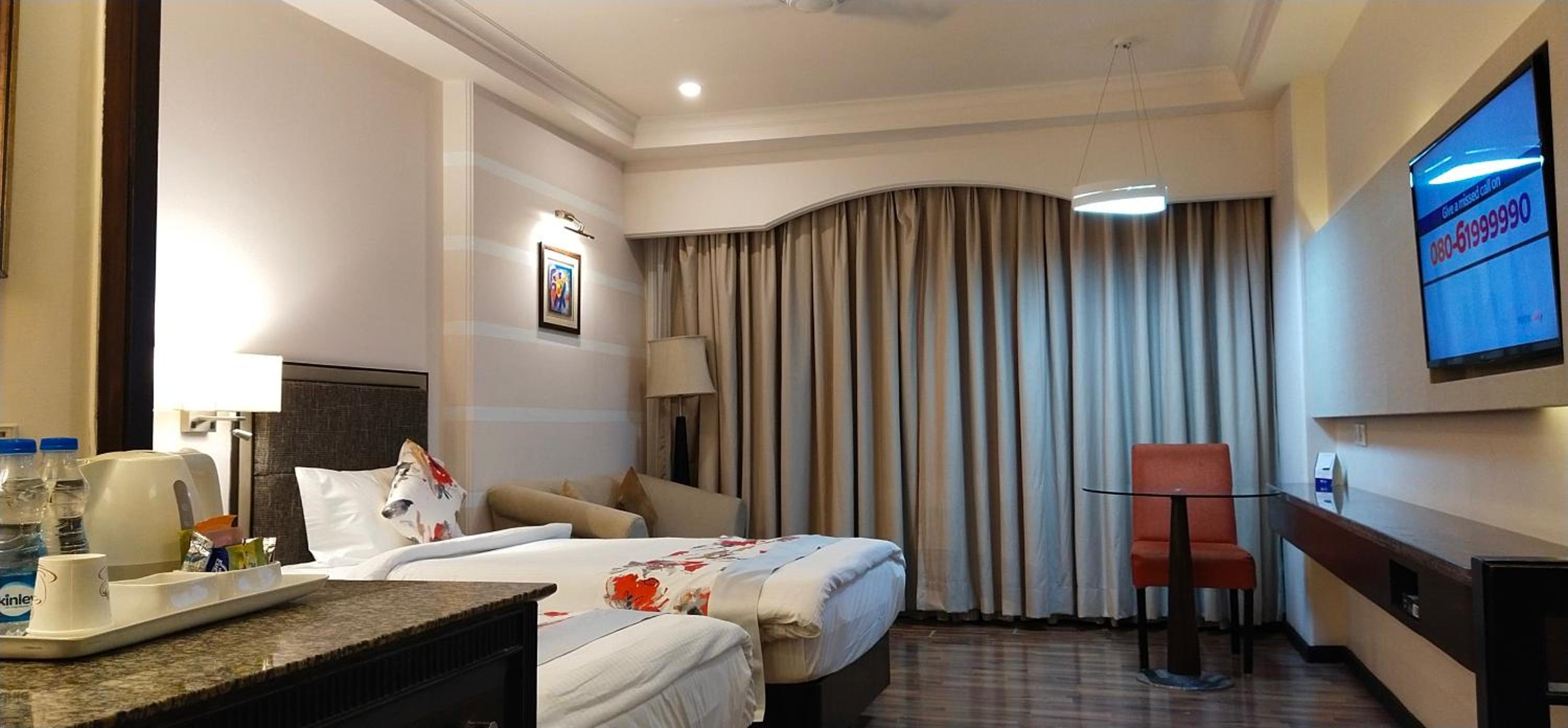 Deluxe Double or Twin Room