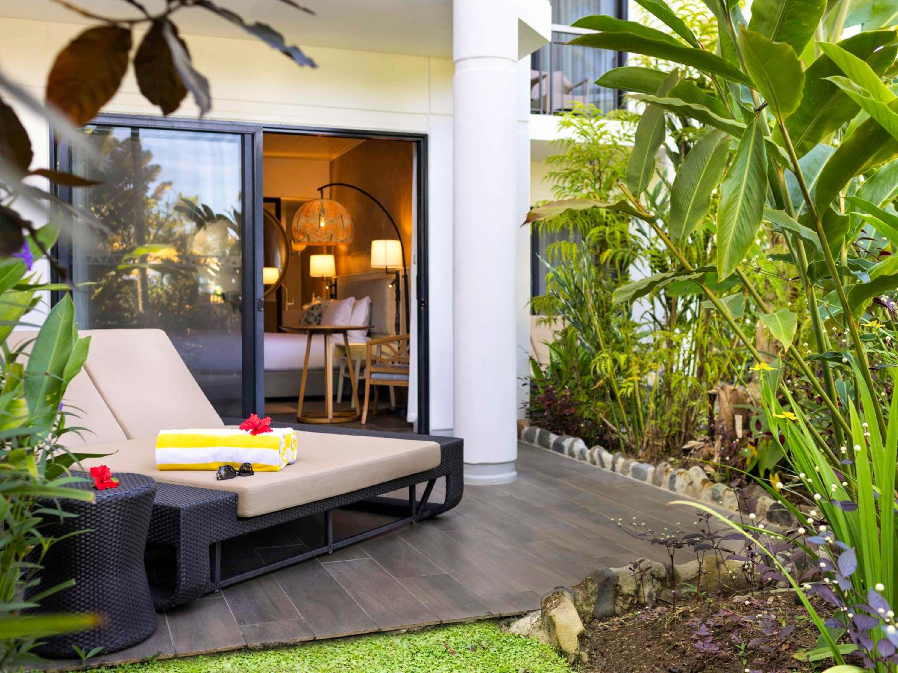 Luxury King Room with Beach Club Plus Access