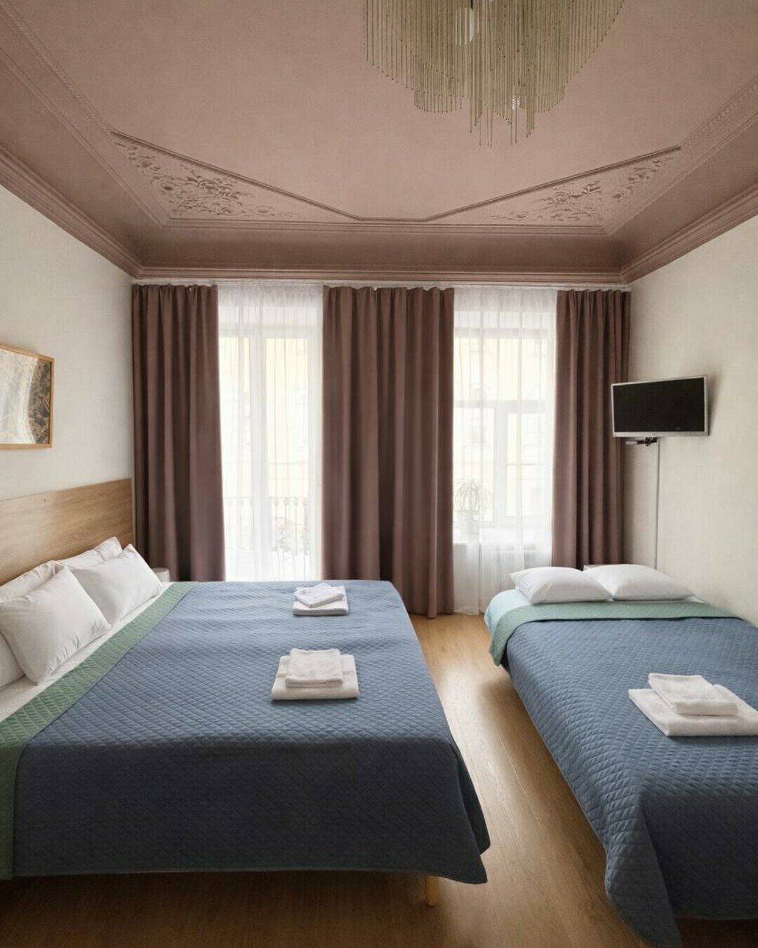 Улучшенный четырехместный номер