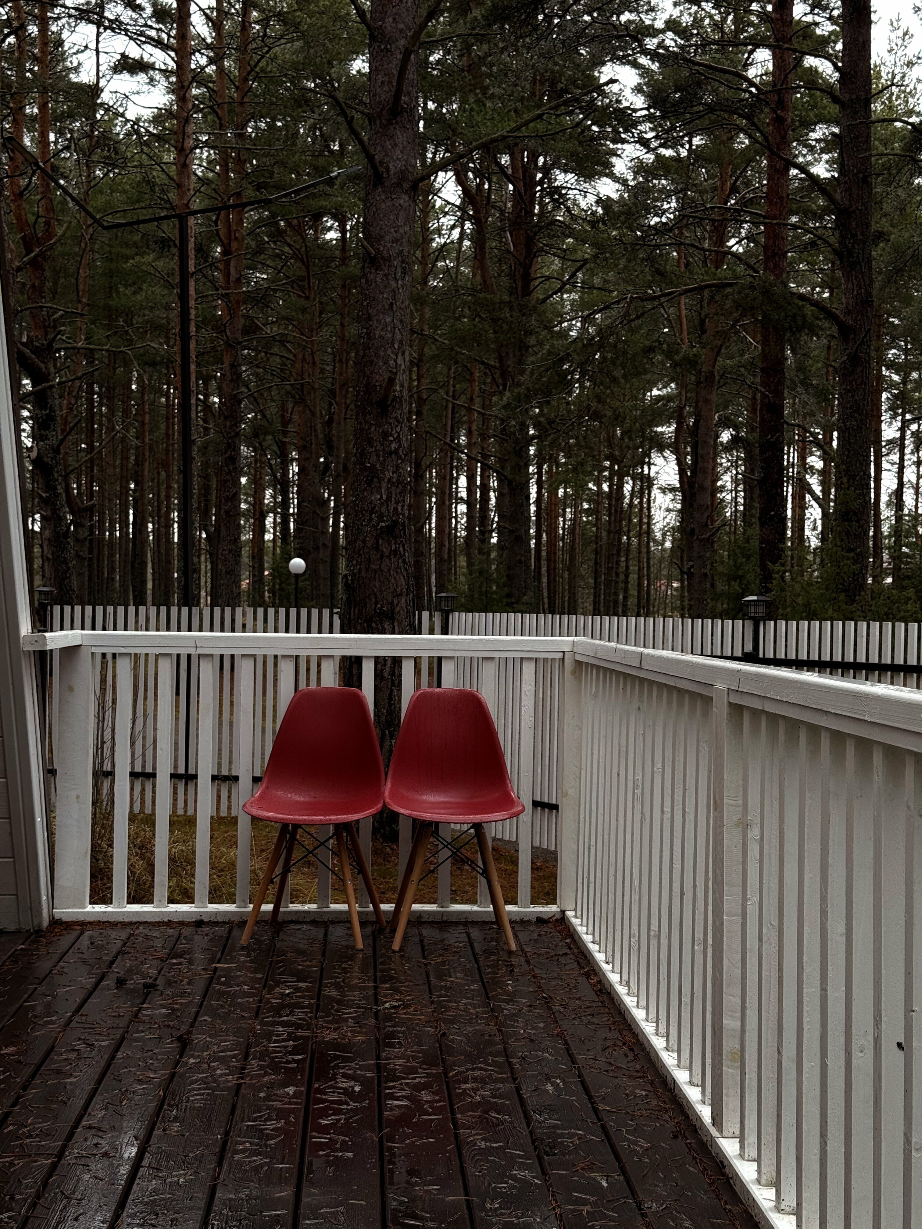 Большой дом Aframe с видом на озеро и лес