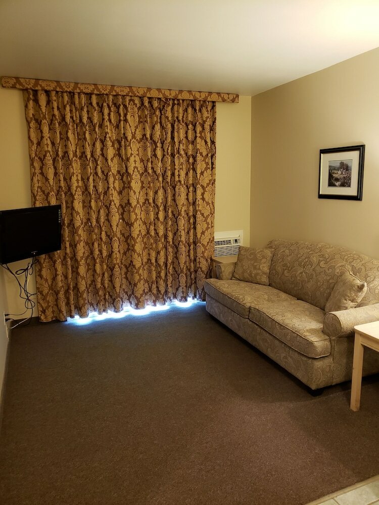 Standard Suite, 1 Queen Bed with Sofa bed, Non Smoking