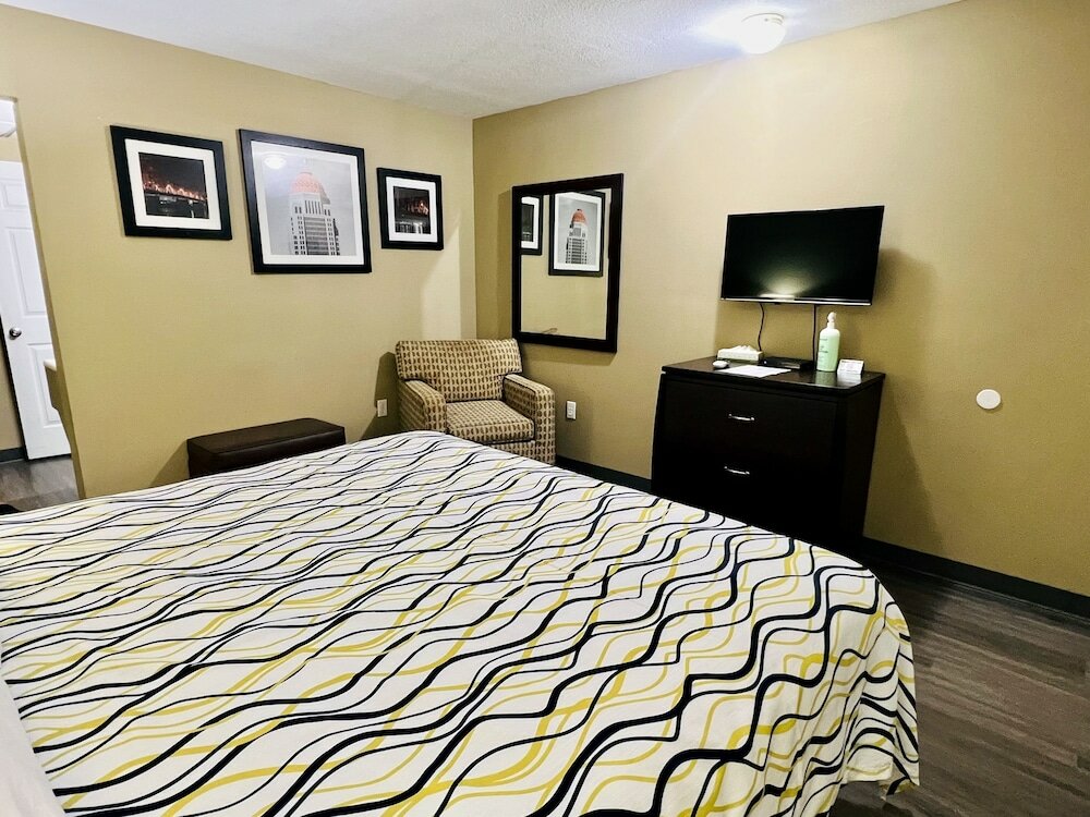 Deluxe Room, 1 King Bed, Non Smoking