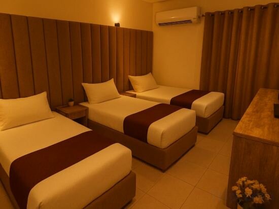 Superior Quadruple Room, 1 Bedroom, Ensuite, City View
