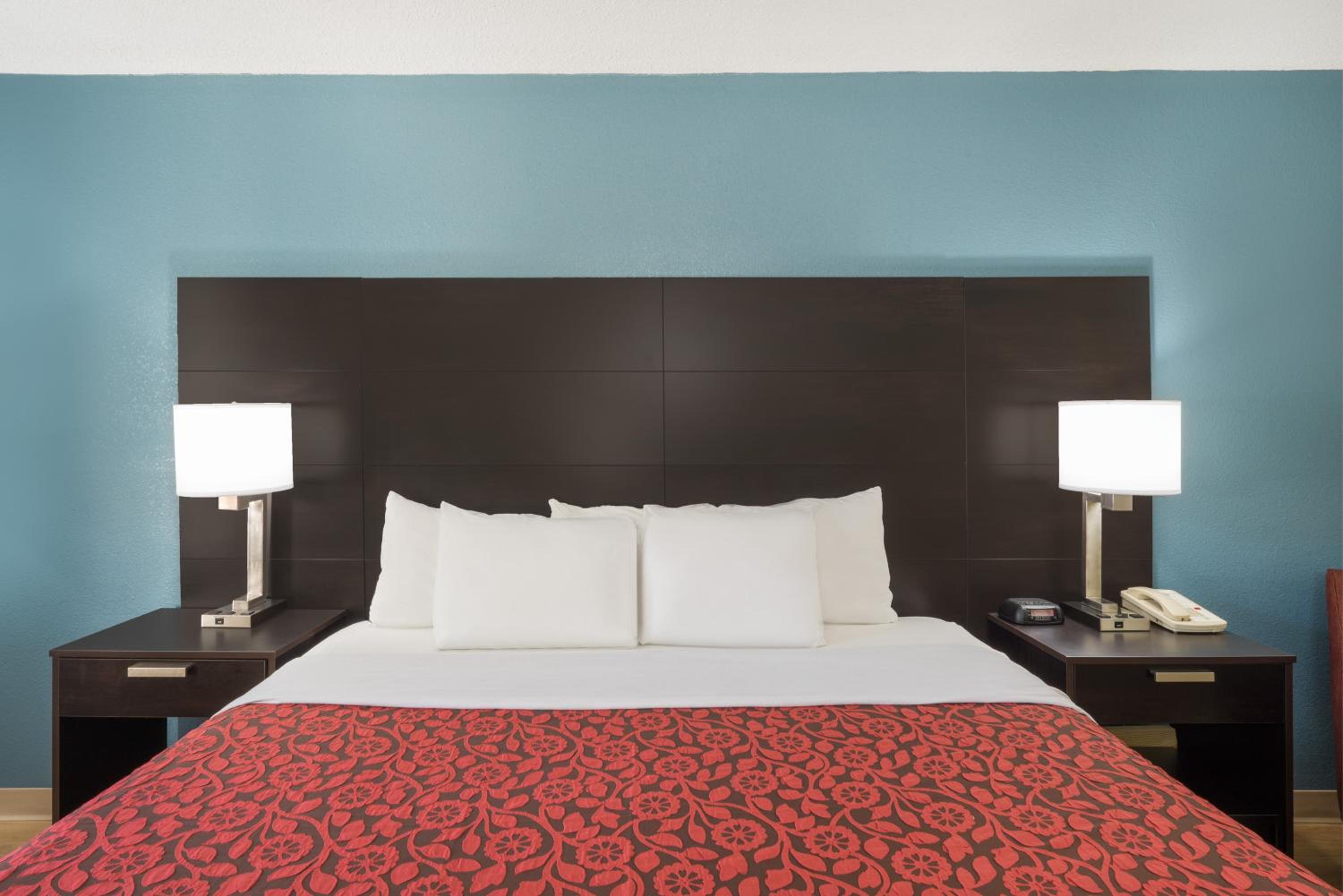 Double Room with Two Double Beds - Non-Smoking