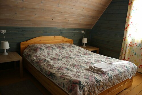 Коттедж с видом на озеро в Хутор Корела