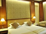 Premier twin  Room в Asia Hotel Bangkok