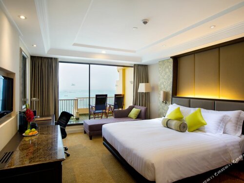 Club King Room в Dusit Thani Pattaya