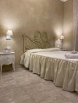 Двухместный номер «Делюкс» с 1 двуспальной кроватью в Calais Milan Boutique Hotel