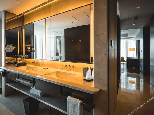 Jia Bin Xuan Suite в Hyatt Regency Shanghai Global Harbor