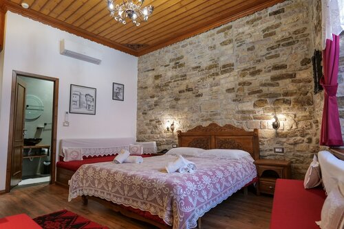Junior Suite в Hotel Bineri
