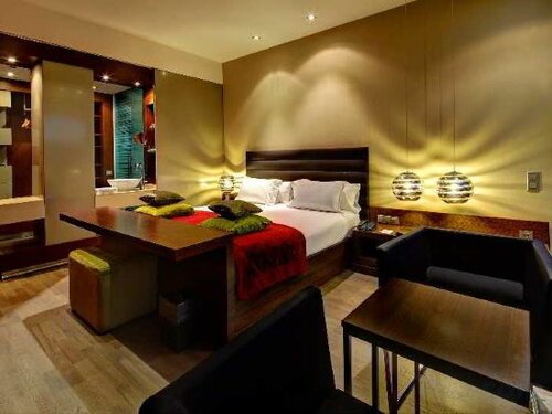 Double Room в Olivia Plaza Hotel