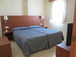 Двухместный номер с 1 двуспальной кроватью, терраса, вид на море (2 Adults + 1 Child) в Hotel Playas de Torrevieja