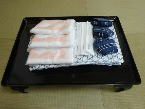 Japanese Style Room with 7 Tatami and Shared Bathroom в Kawaguchiko Station Inn
