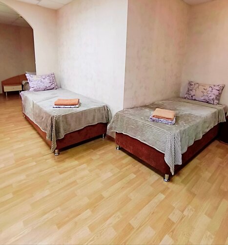 Cемейный номер с собственной ванной комнатой