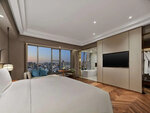 Номер Premier в Hilton Shanghai Hongqiao
