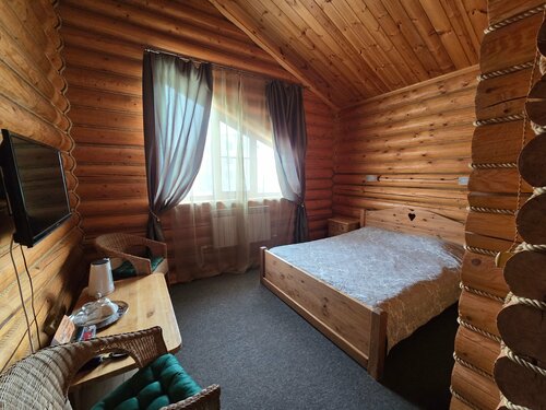 Стандарт с одной двуспальной кроватью с видом на улицу