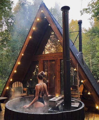 Желтый домик с пирсом и купелью (реновация в 2025)