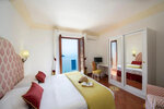 Двухместный номер Standard с балконом двуспальная кровать в Hotel Casa Albertina