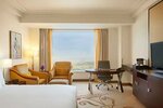 Номер Deluxe в Conrad Dubai