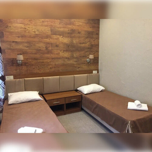 Улучшенный двухместный номер с 2 отдельными кроватями