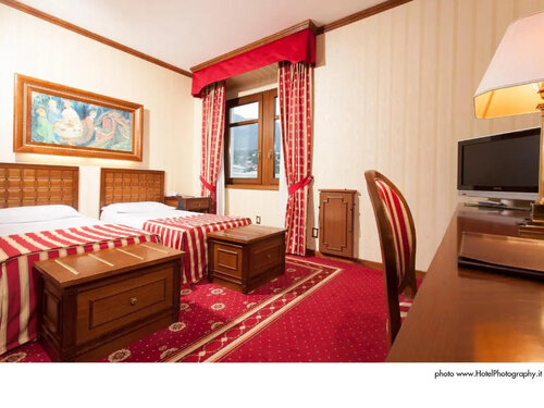 Двухместный номер Classic двуспальная кровать в Grand Hotel Trento