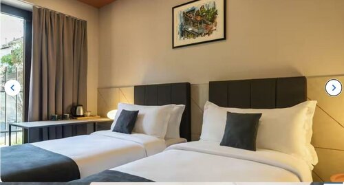 Deluxe Triple Room with Balcony в Reikartz King Tamar