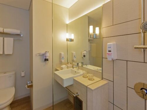 Standard Room в Holiday Inn Express Jakarta Pluit Citygate, an Ihg Hotel