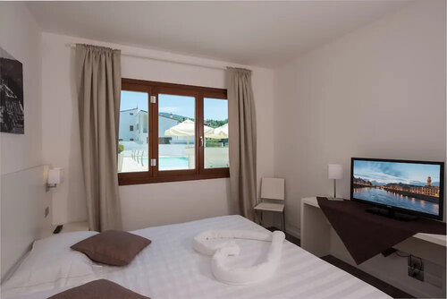 Одноместные апартаменты Superior двуспальная кровать в The Florence Hills Resort & Wellness