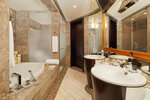 Двухместный люкс Executive двуспальная кровать в Grand Kempinski Hotel Shanghai