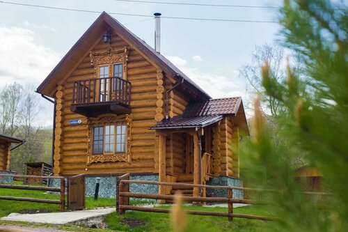 Усадьба полевая 3